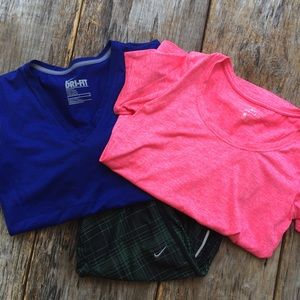 Women’s Small Nike DRI FIT bundle
